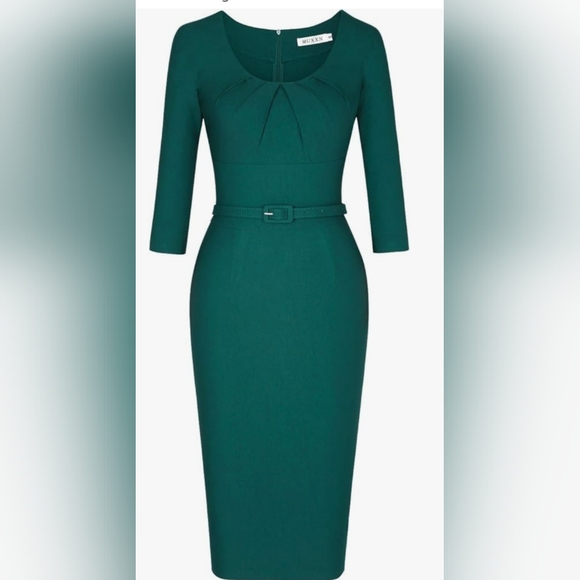 Muxxn Dresses & Skirts - NWT green pleated pencil dress
